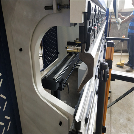 CNC avtomatik alyuminiy po'latdan yasalgan Shlangi tormozli elektr lavha bükme mashinasi robot bilan
