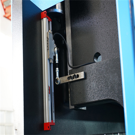 CNC avtomatik alyuminiy po'latdan yasalgan Shlangi tormozli elektr lavha bükme mashinasi robot bilan