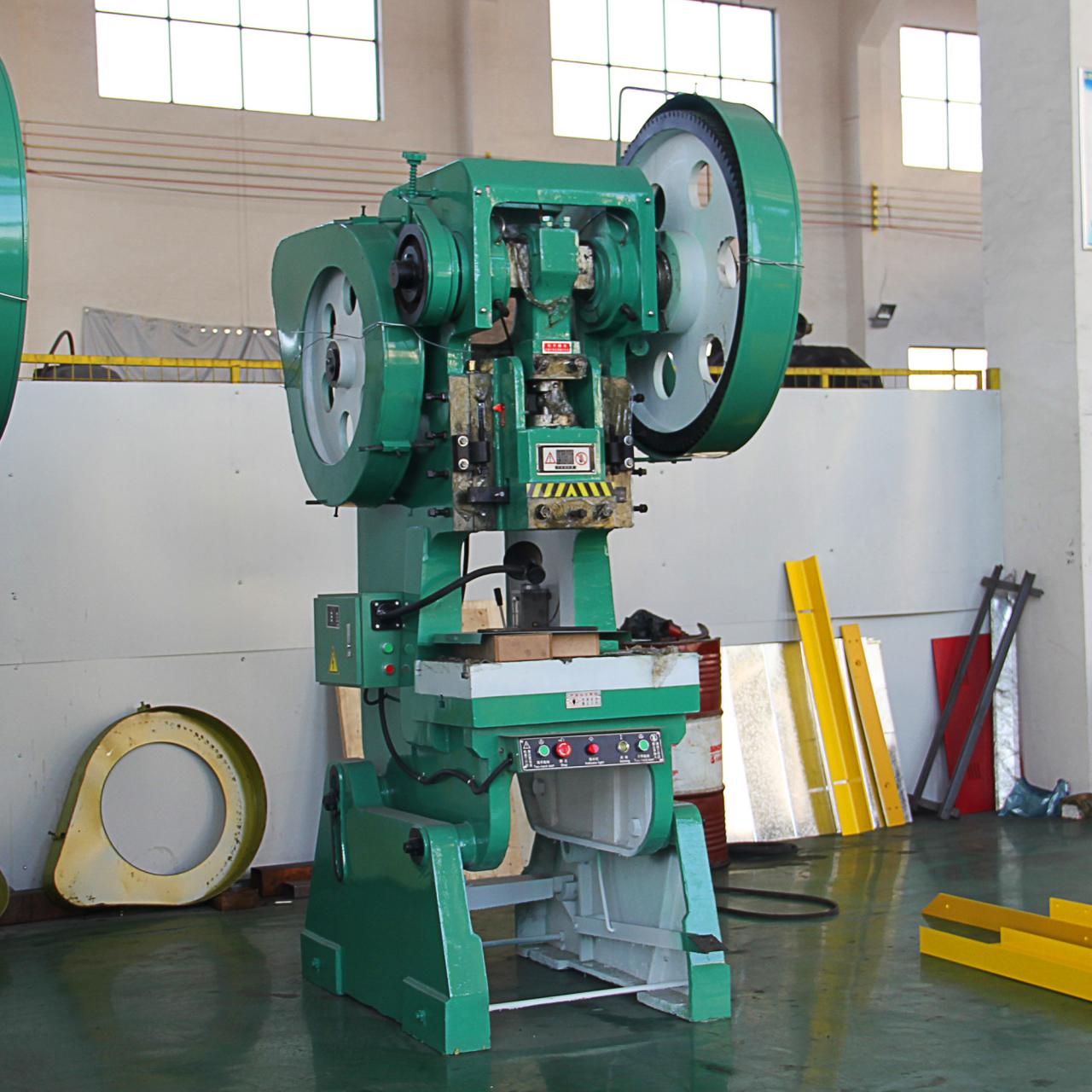 10 Ton Small Mini Cnc Automatic Feeder High Speed Punching Machine 10 tonna kichik mini Cnc avtomatik oziqlantiruvchi yuqori tezlikda zımbalama mashinasi