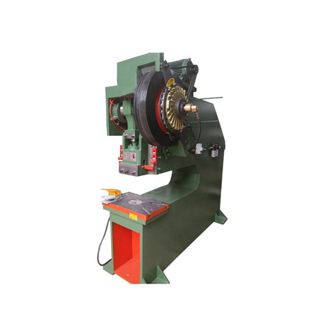 Aylanadigan mushtli press CE/ISO CNC Punching Turret mashinasi