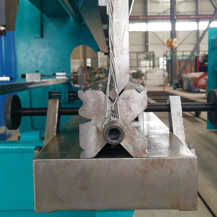 Shlangi press tormozi 3 metrli 160 tonna yuqori sifatli Cnc Wc67y-bükme mashinasi